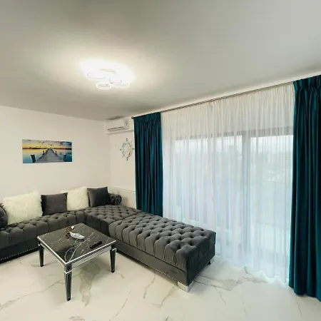 Gray Mamaia Nord * Năvodari