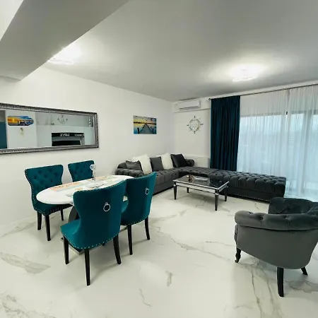 Apartament Gray Mamaia Nord *