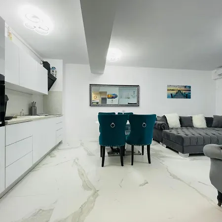 Apartament Gray Mamaia Nord